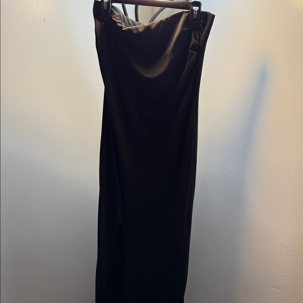 Heart & Hips Strapless Black Dress